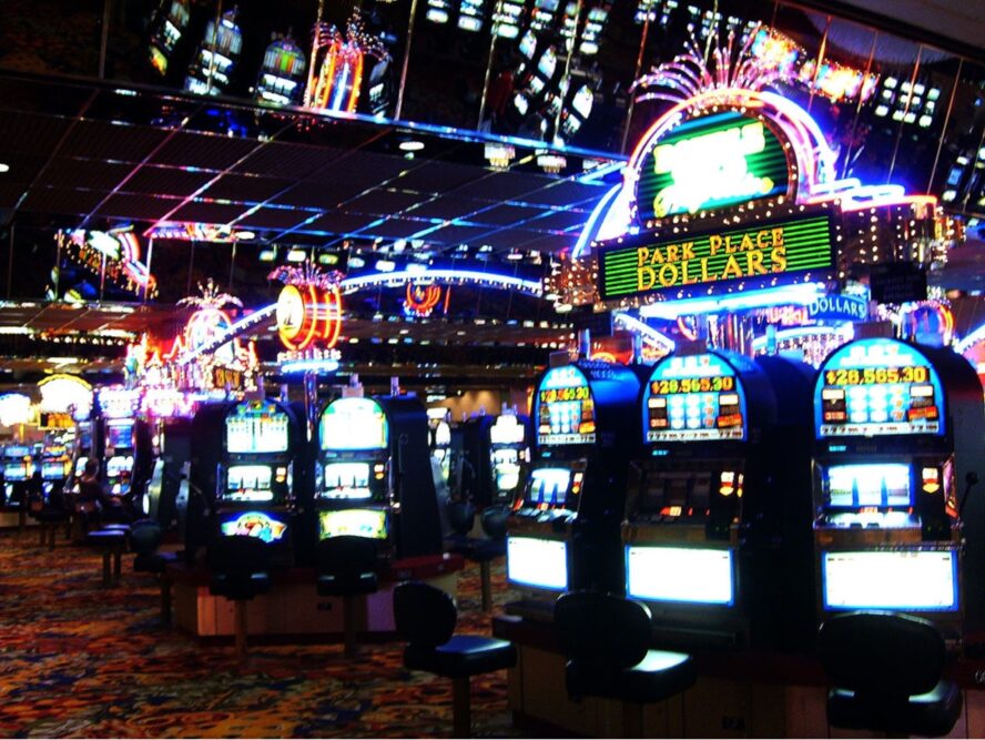 Learn How to Play Slots at Bovada